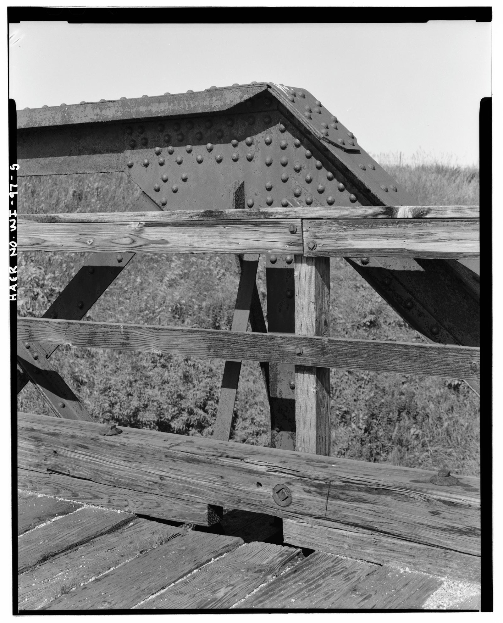 Upper angle connection, Scofield Road Bridge